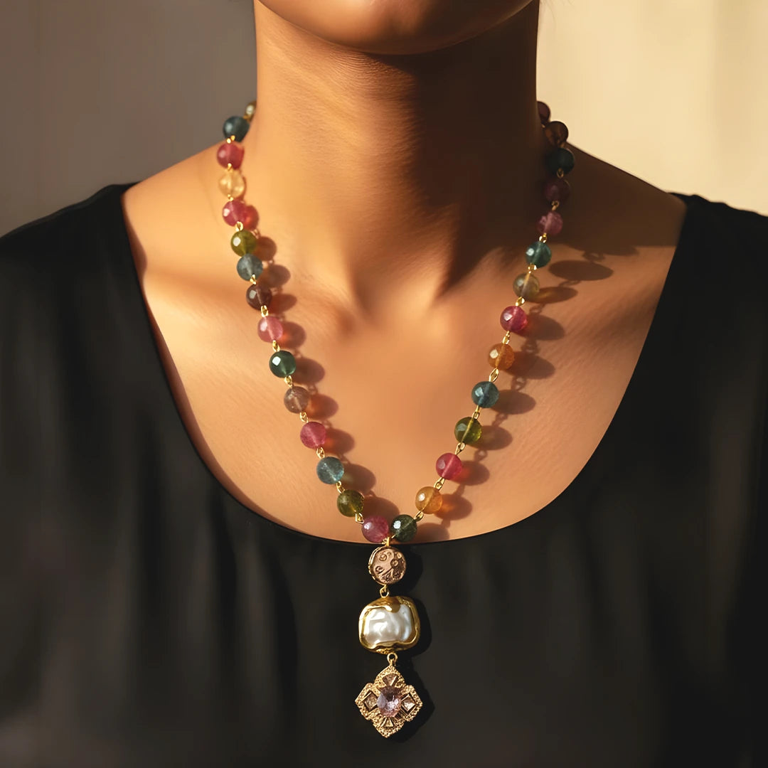 Regalia muse